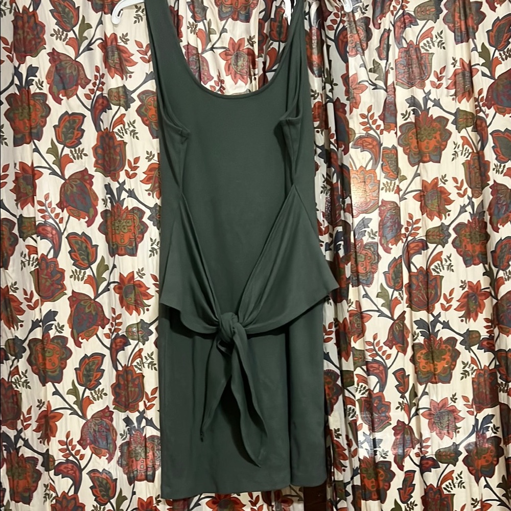 Ribbed Green Sleeveless Dress